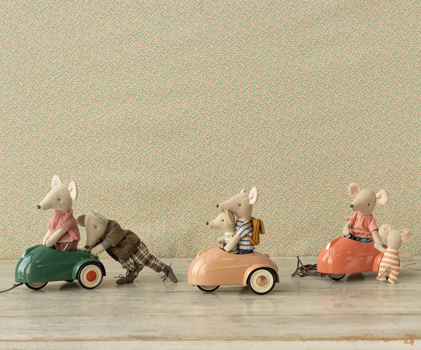 Coche ratón - Coral