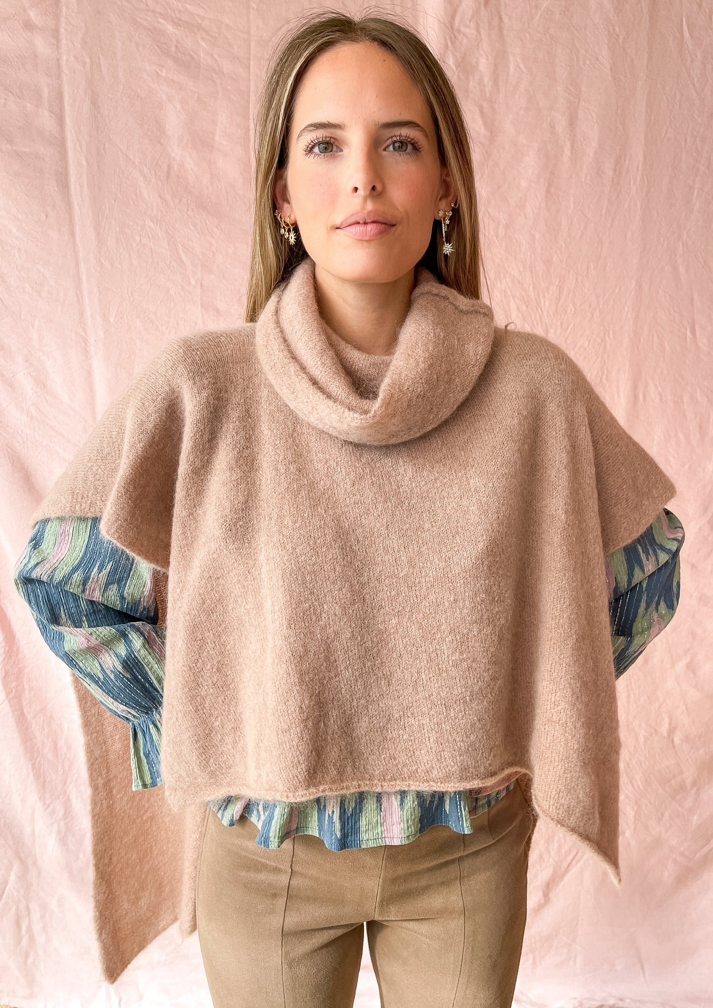 JERSEY PONCHO BEIGE MOHAIR