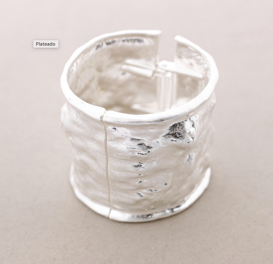 Brazalete irregular cilindro , plata