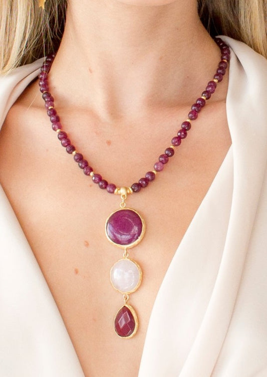 COLLAR PIEDRAS MORADO ı ORO