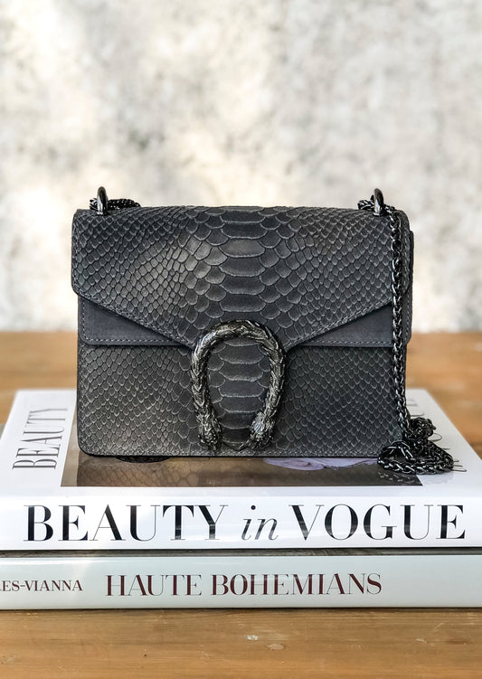 Bolso de piel gris herradura
