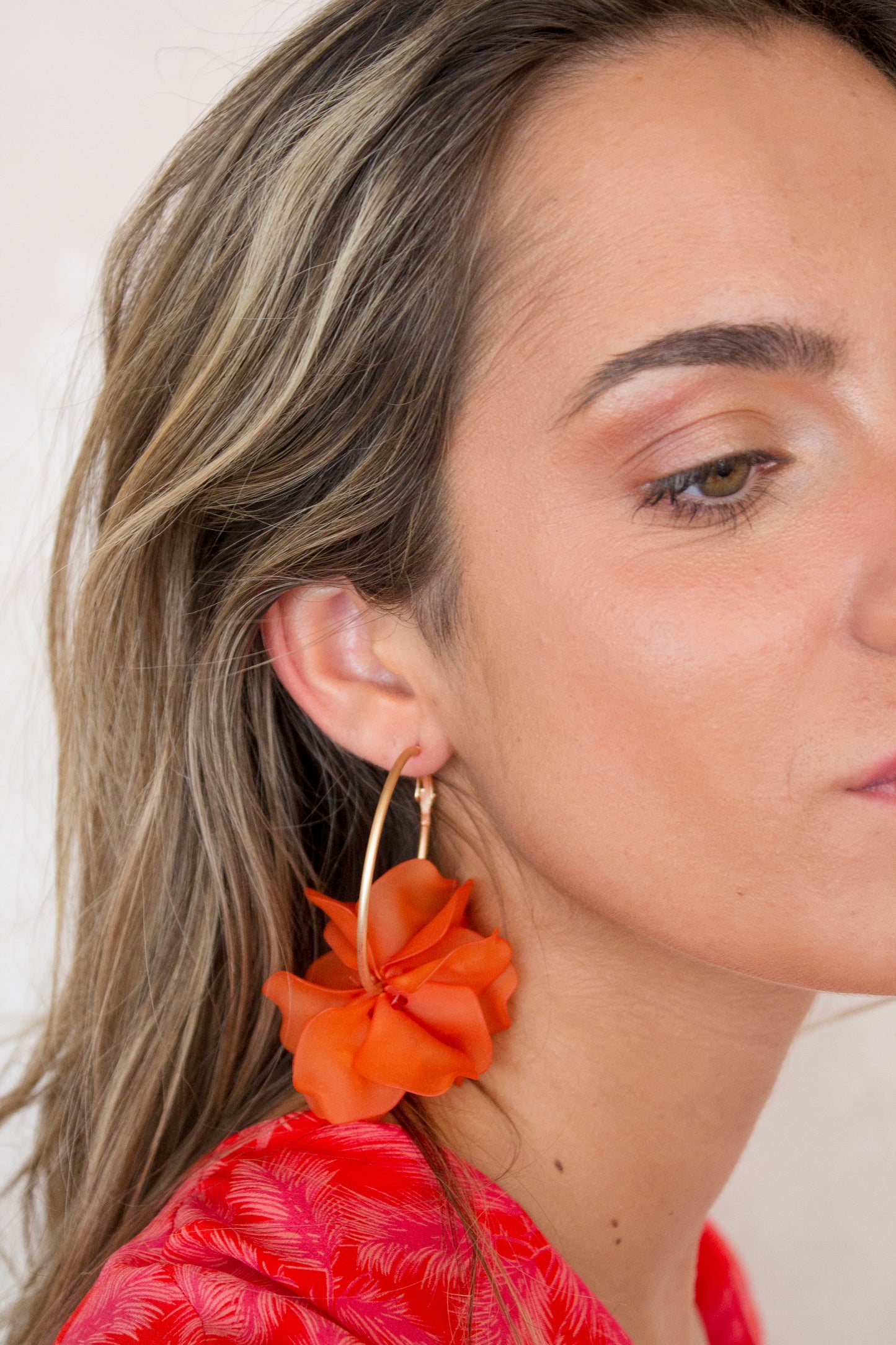 PENDIENTES ARO FLOR NARANJA ı PAREJA